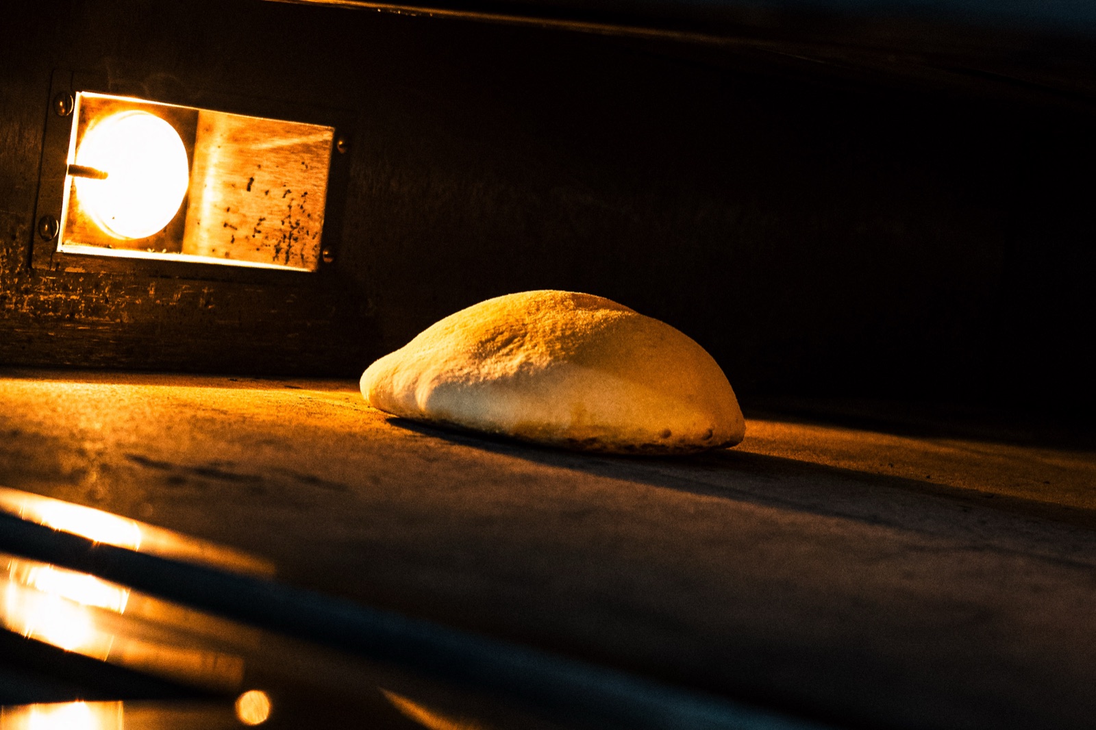 puccia sulla pietra del forno, orizzontale